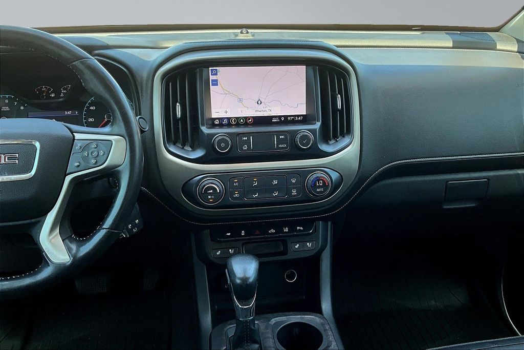 2022 GMC Canyon Denali - 9