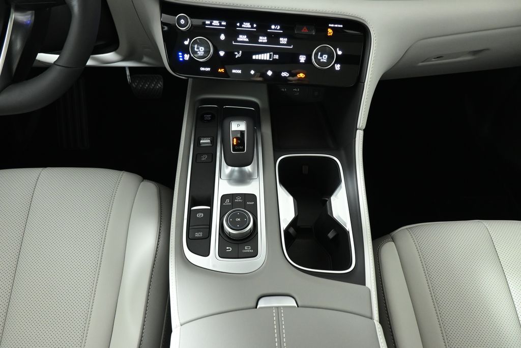 Thumbnail: 2026 INFINITI QX60 - 19