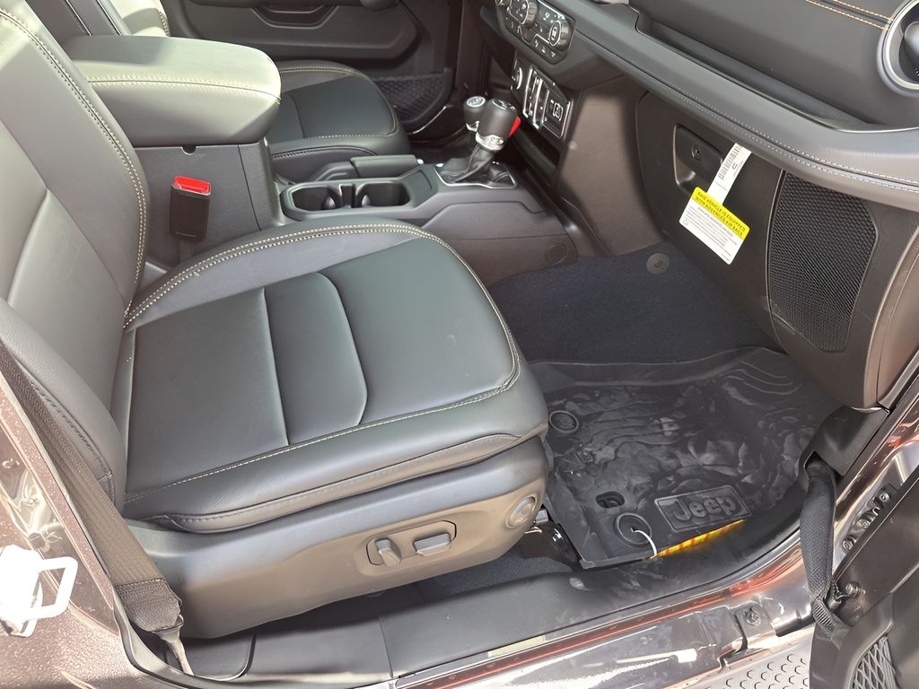 New 2026 Gray Jeep Sahara image 16