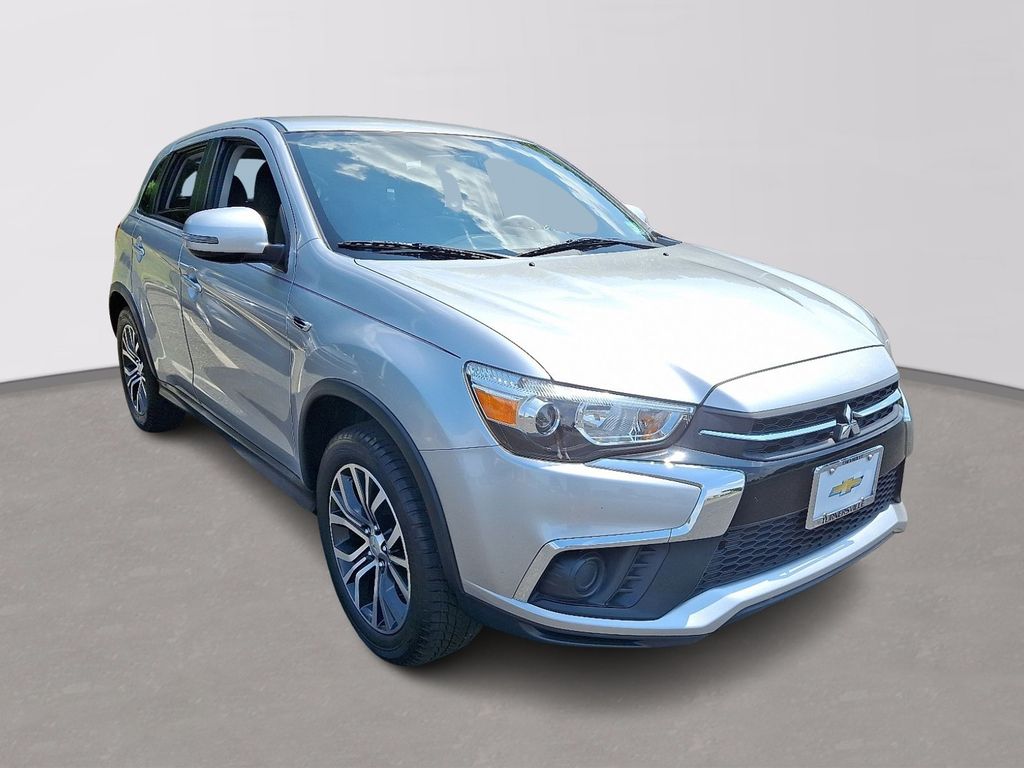 Thumbnail: 2018 Mitsubishi Outlander Sport - 3