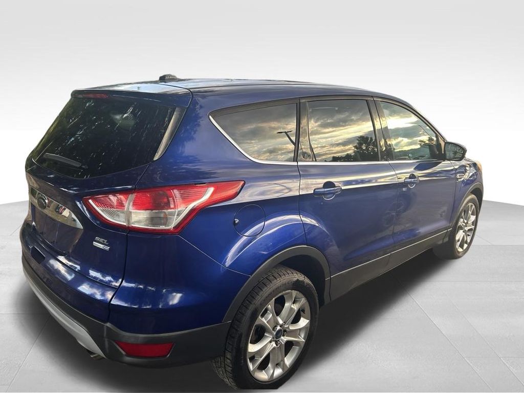 Used 2013 Blue Ford SEL image 8