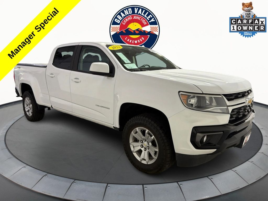 Summit White 2022 Chevrolet Colorado Pickup Truck Four-Wheel Drive Automatic
