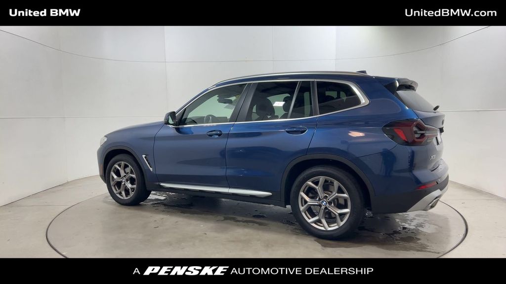 Thumbnail: 2023 BMW X3 - 6
