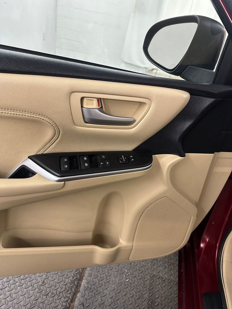 used 2017 Toyota Camry Hybrid car, priced at $12,985