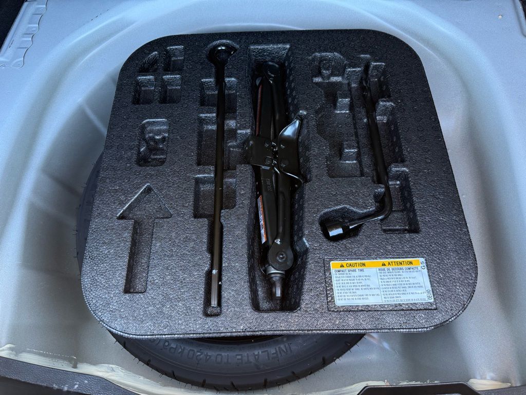 Thumbnail: 2023 Toyota Corolla - 26