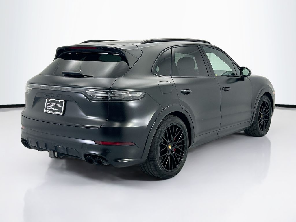 Thumbnail: 2021 Porsche Cayenne - 7