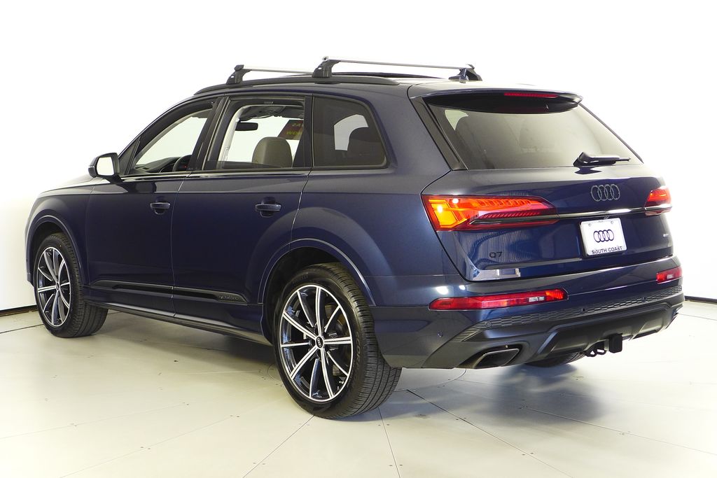 Thumbnail: 2025 Audi Q7 - 9