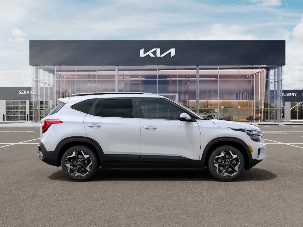 New 2026 White Kia EX image 7