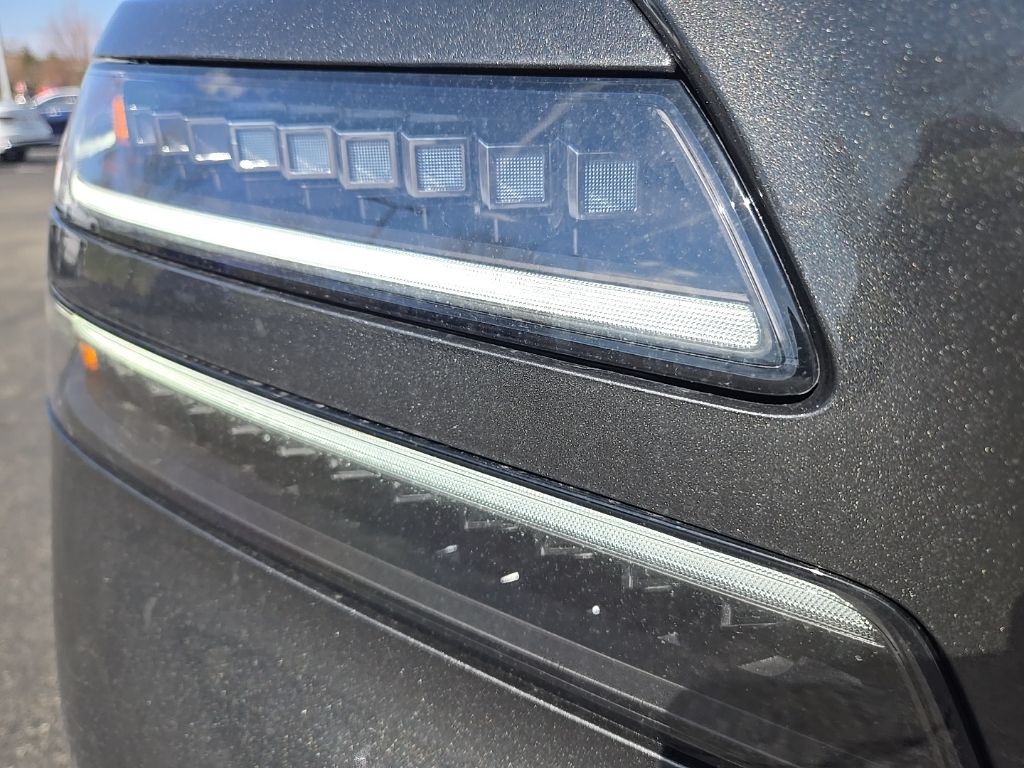 Thumbnail: 2025 Genesis GV80 - 12