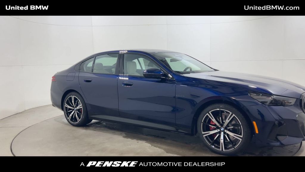 Thumbnail: 2026 BMW 5 Series - 2