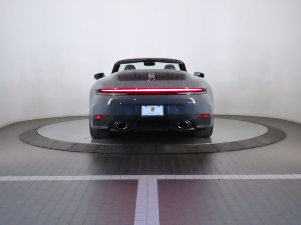 Thumbnail: 2025 Porsche 911 - 14