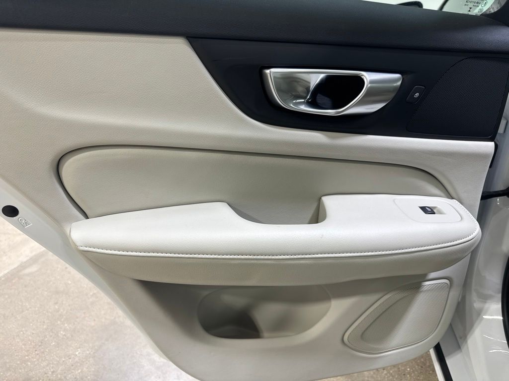 Certified Used 2024 White Volvo B5 Plus Dark Theme image 20