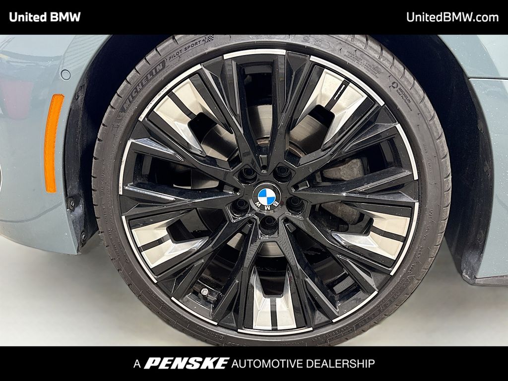 Thumbnail: 2025 BMW 4 Series - 2