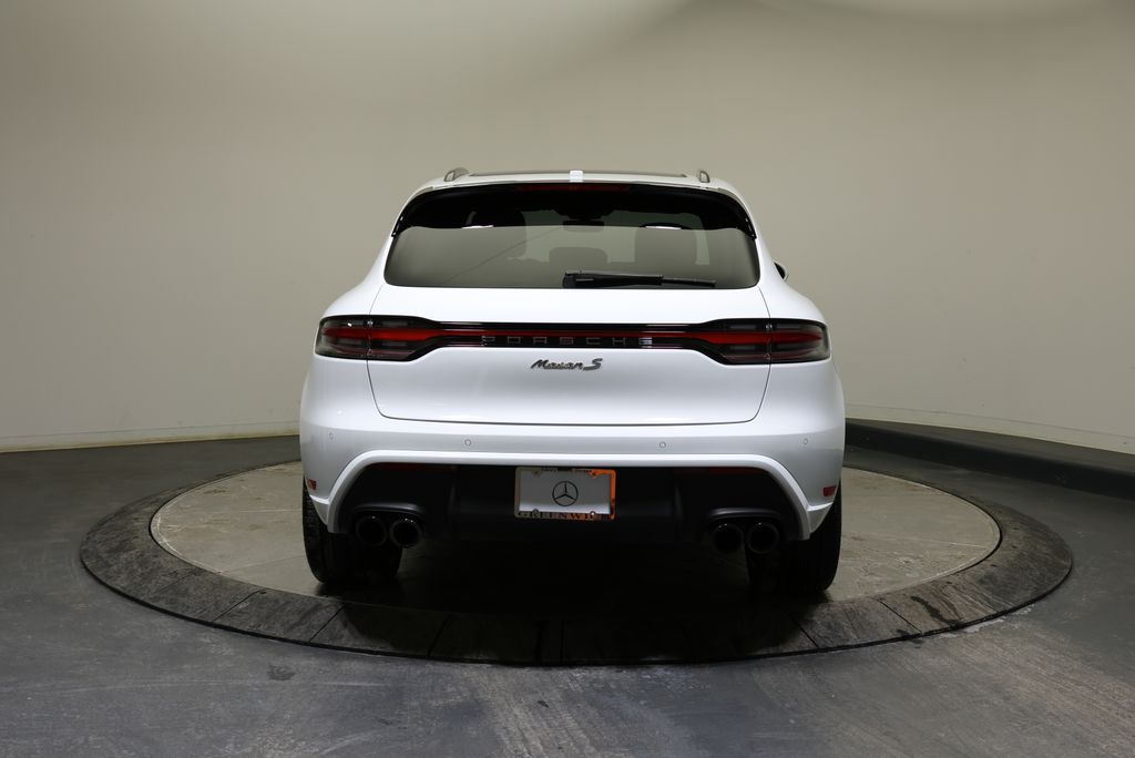 Thumbnail: 2024 Porsche Macan - 6