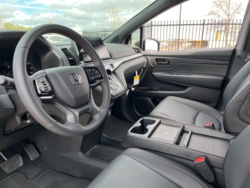 Thumbnail: 2026 Honda Odyssey - 20