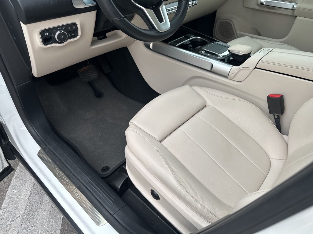 Used Car 2023 Mercedes-benz Glb  Glb 250 For Sale Under $35,000 In Austin, Texas