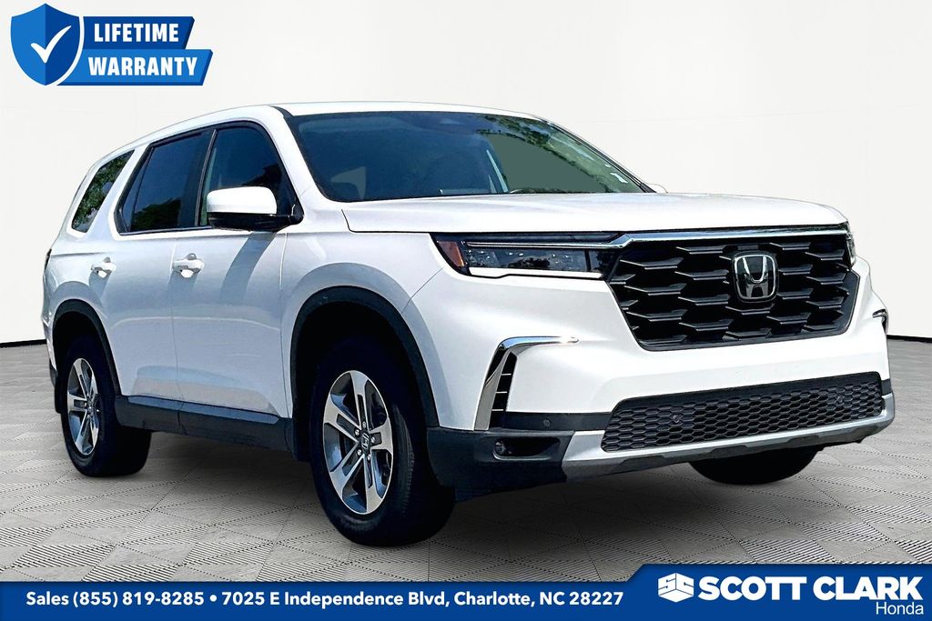 2025 Honda Pilot EX-L 2WD's photo