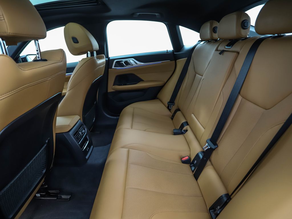 Thumbnail: 2023 BMW i4 - 22