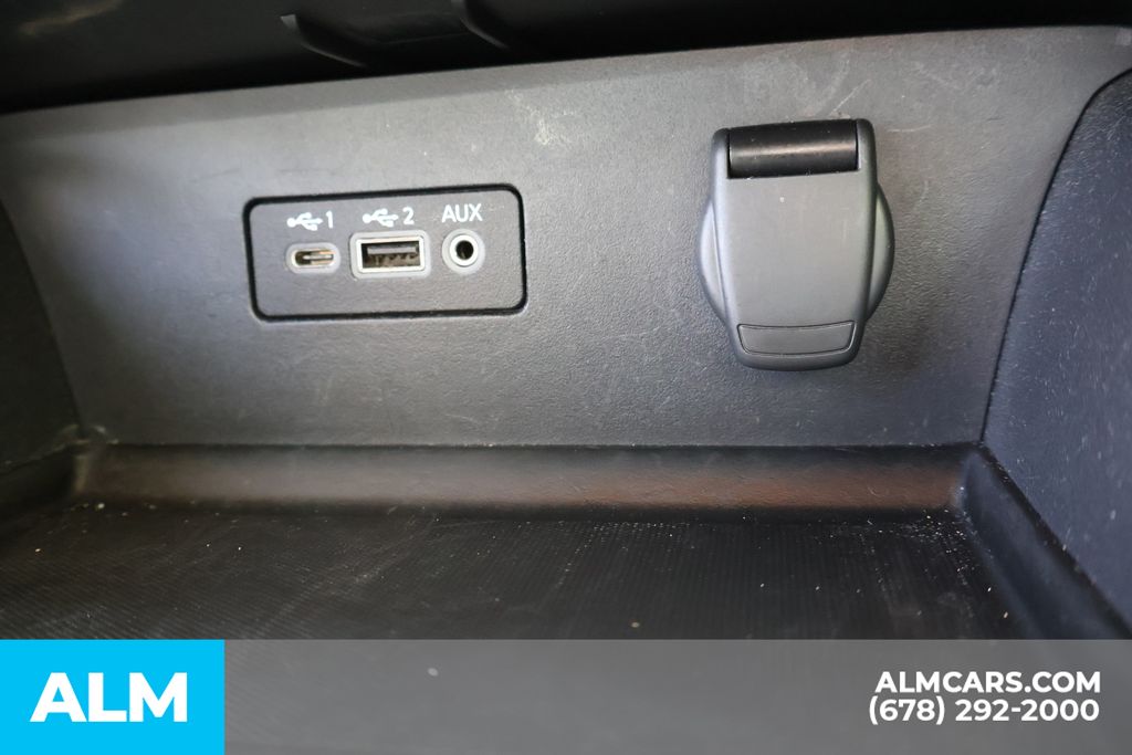 Used 2025 Black Nissan 2.5 SV image 33