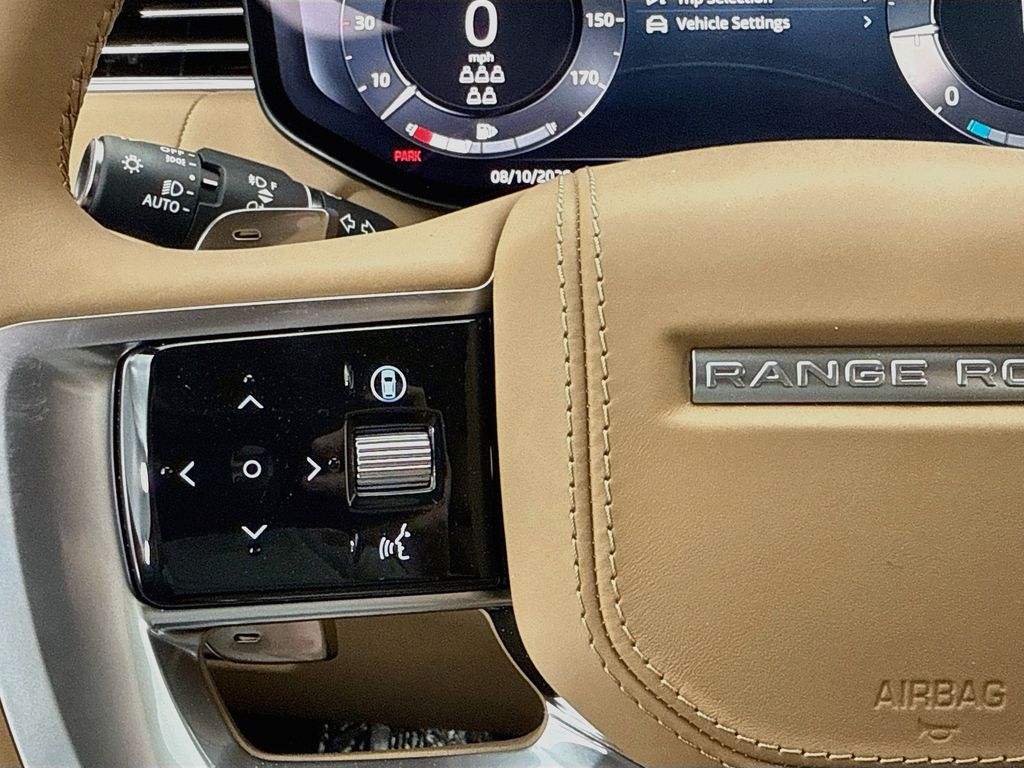 Thumbnail: 2026 Land Rover Range Rover - 11