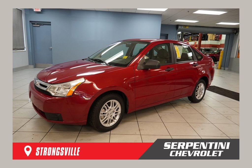Sangria Red Metallic 2011 Ford Focus Sedan Front-Wheel Drive 4-Speed Automatic