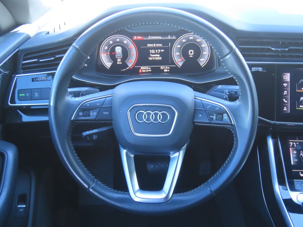 Thumbnail: 2019 Audi Q8 - 6