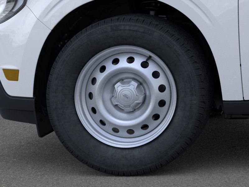 New 2026 Ford Maverick XL 4D Crew Cab