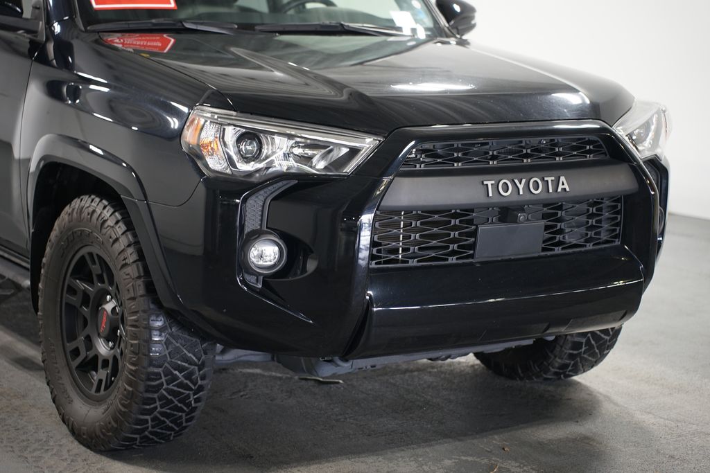 Thumbnail: 2022 Toyota 4Runner - 4