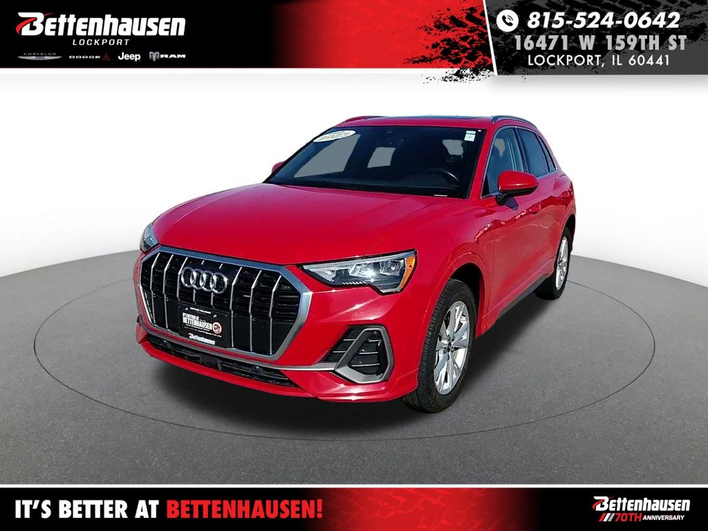 2022 Audi Q3 quattro Premium S Line 45 TFSI