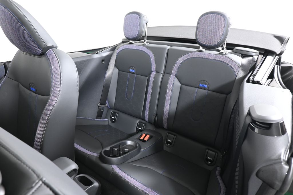 Thumbnail: 2026 MINI Cooper - 31