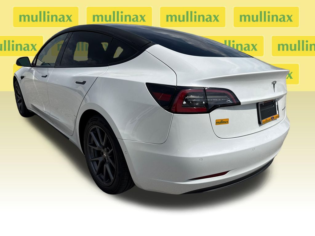 Used 2021  Tesla Long Range image 8