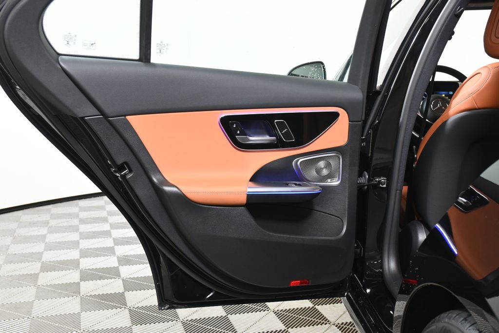2022 Mercedes-Benz C-Class C 300 32