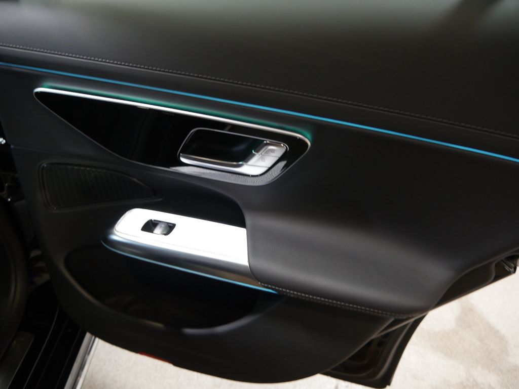 Thumbnail: 2026 Mercedes-Benz E-Class - 30