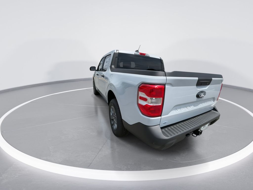 New 2026 Space White Metallic Ford XLT image 6