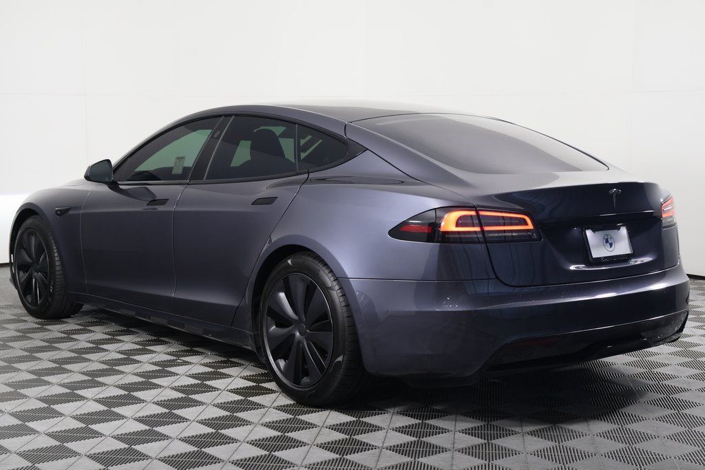 Thumbnail: 2022 Tesla Model S - 6
