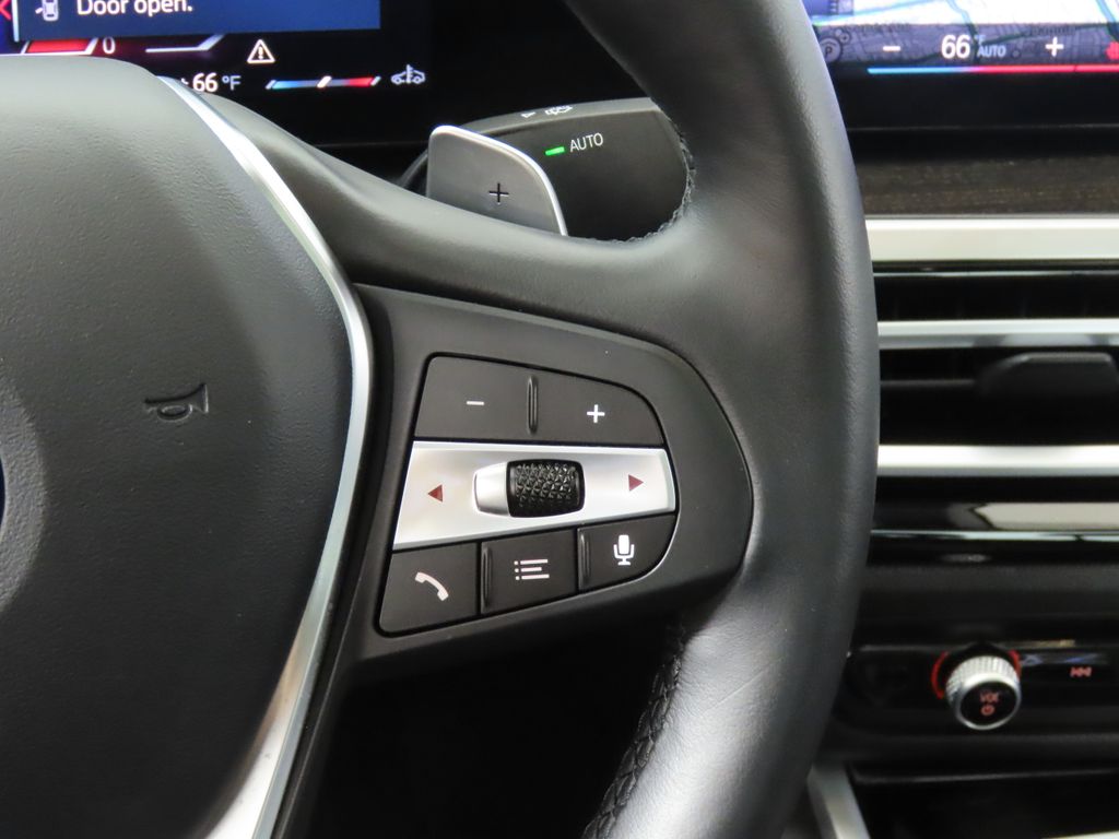 Thumbnail: 2024 BMW 3 Series - 17