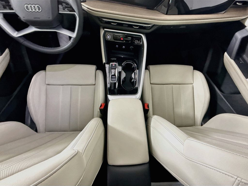 Thumbnail: 2026 Audi Q5 - 17