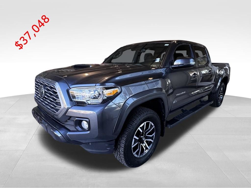 View vehicle photo 4