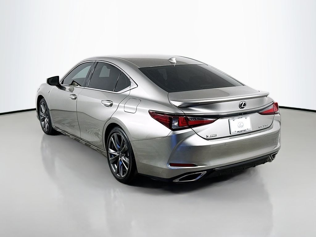 Thumbnail: 2021 Lexus ES - 7