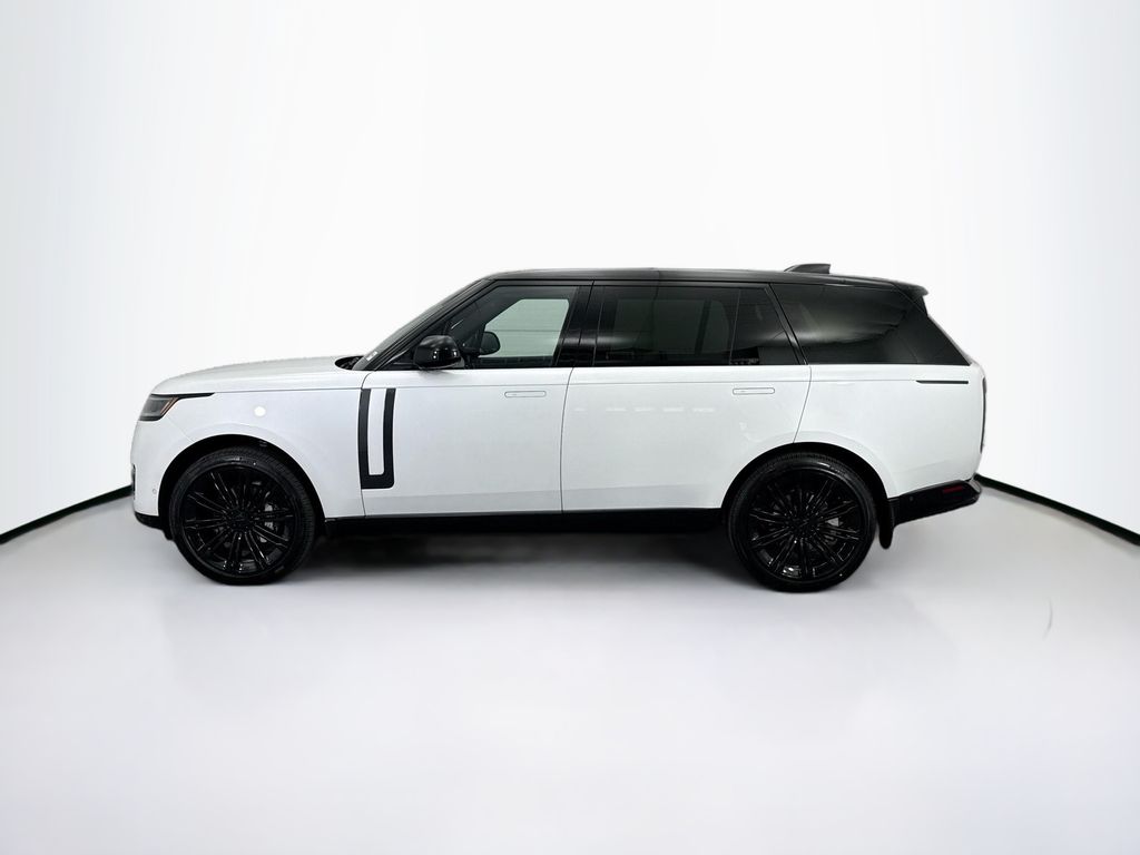 Thumbnail: 2026 Land Rover Range Rover - 8