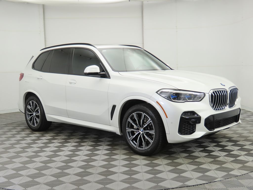 Thumbnail: 2023 BMW X5 - 3