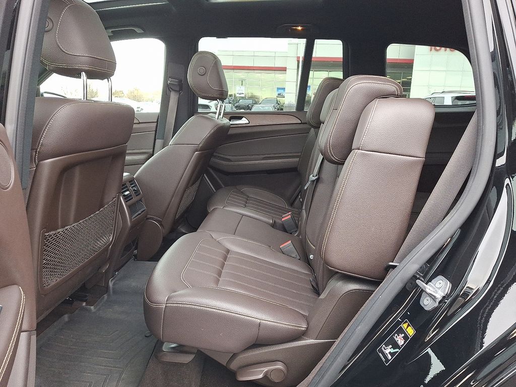 Thumbnail: 2019 Mercedes-Benz GLS - 10