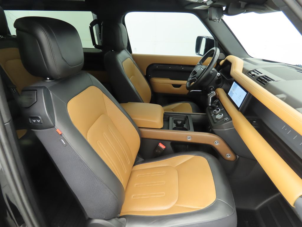 Thumbnail: 2021 Land Rover Defender - 21