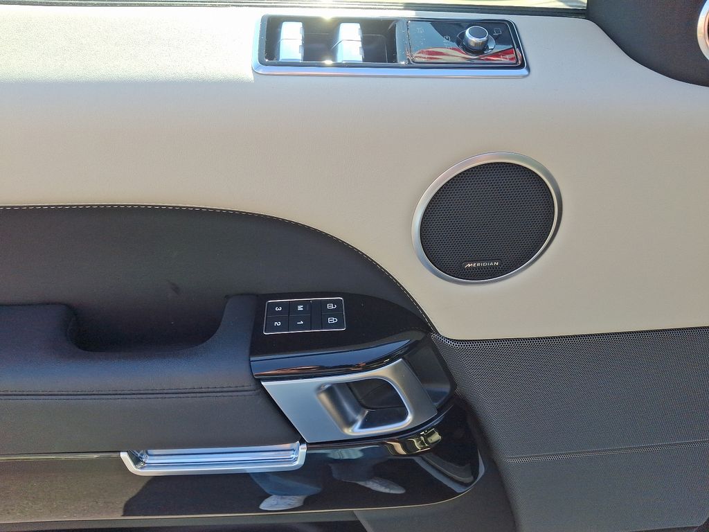 2022 Land Rover Range Rover Sport HST 12