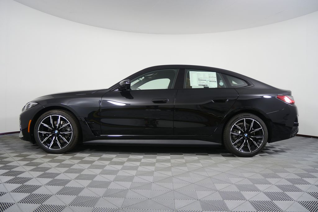 Thumbnail: 2025 BMW i4 - 6
