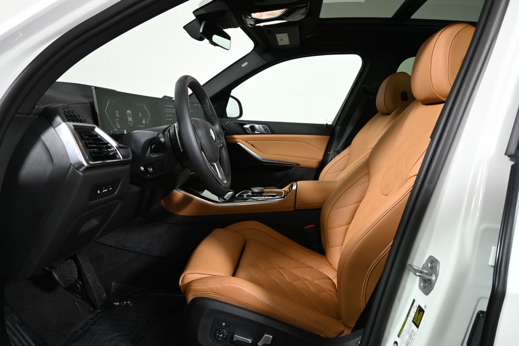 Thumbnail: 2026 BMW X5 - 3