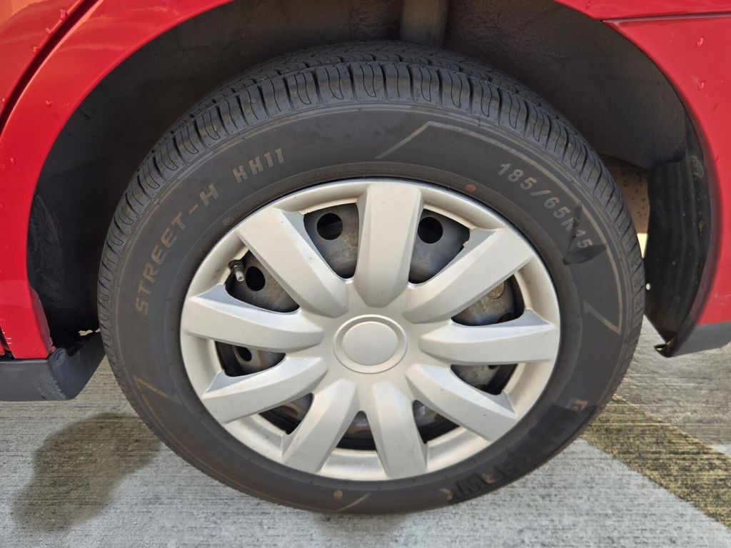 2012 Nissan Versa - $995