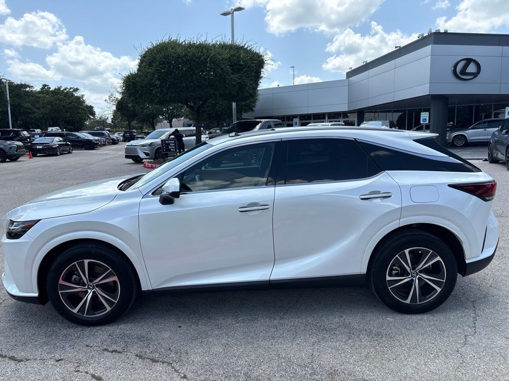 Thumbnail: 2024 Lexus RX - 2