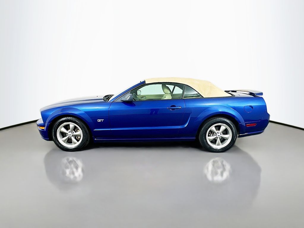2006 Ford Mustang GT Premium 8