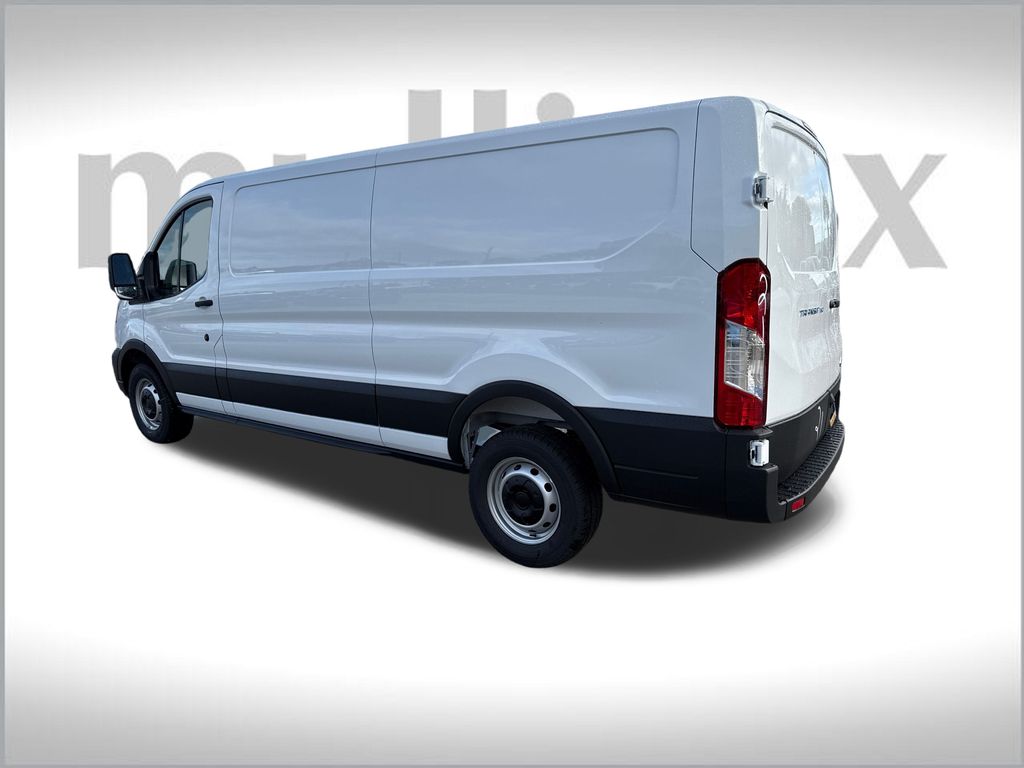 2025 Ford Transit photo 4